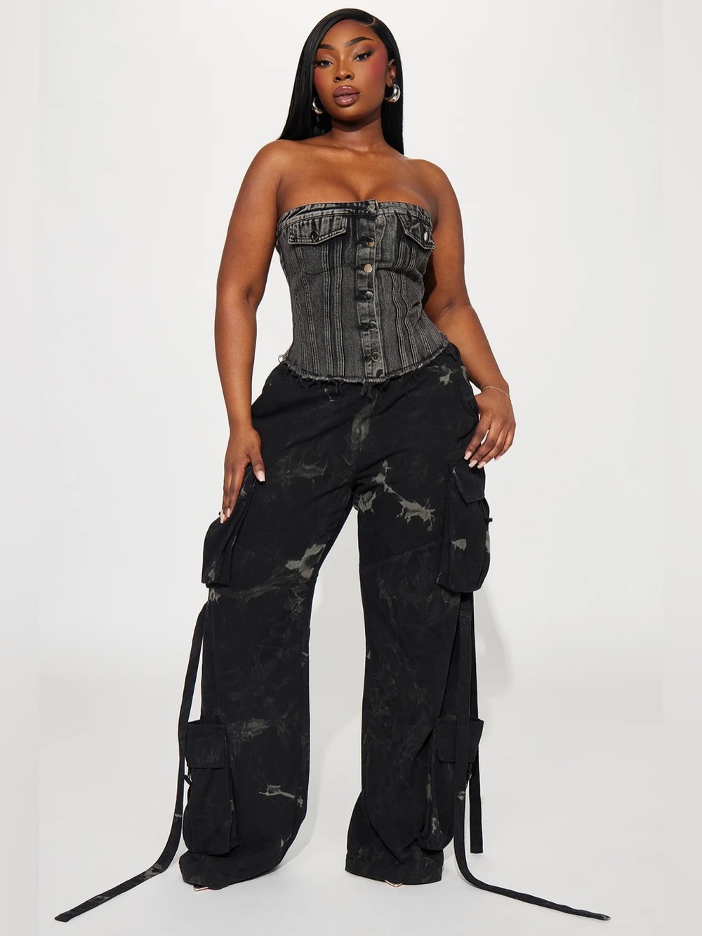 Fashion Nova Black Washed Wide-Leg Cargo Jeans